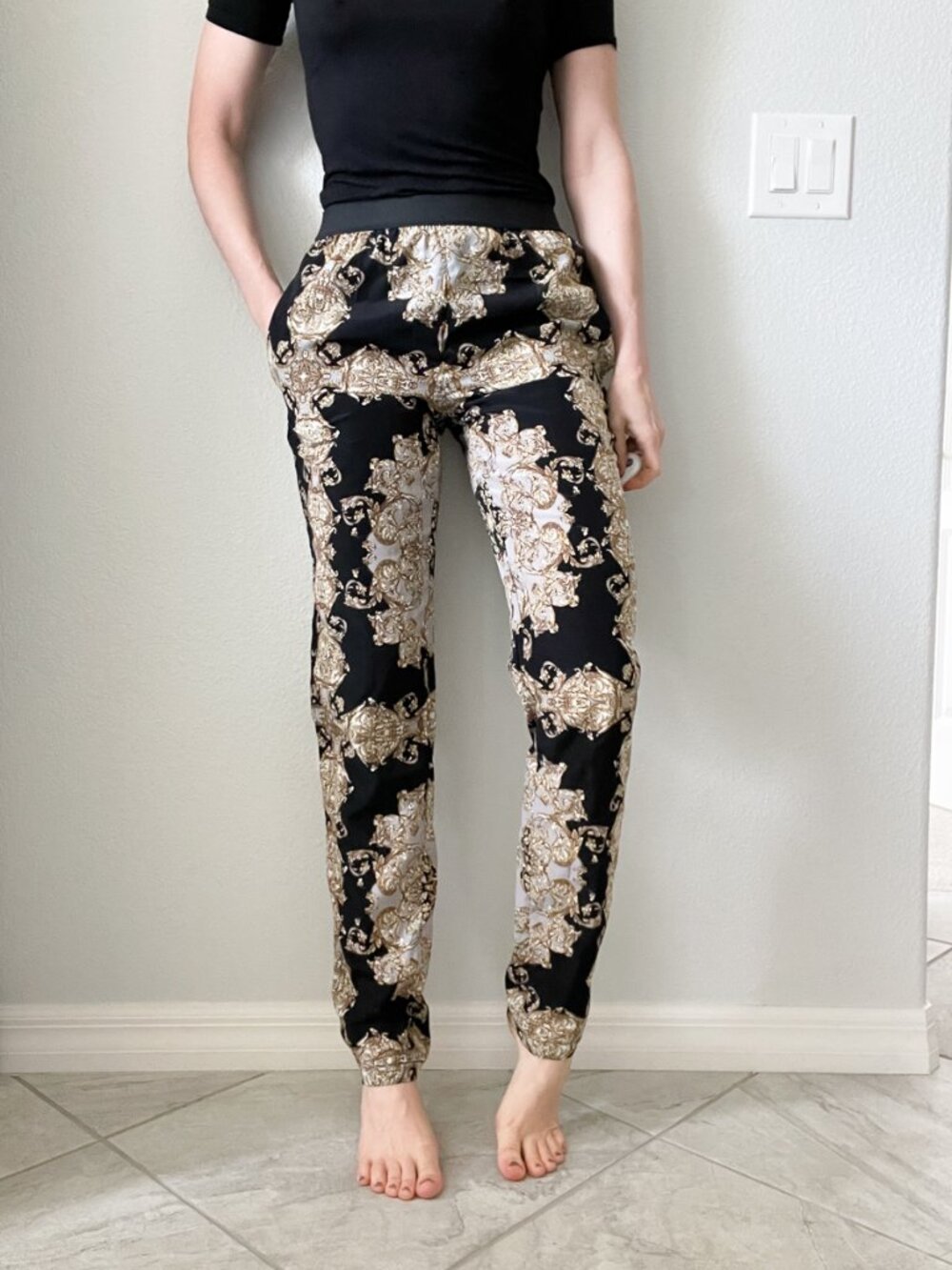 Mossimo Black Paisley Bandana Jogger Pants XS Baroque Print 2016 Vintage Target